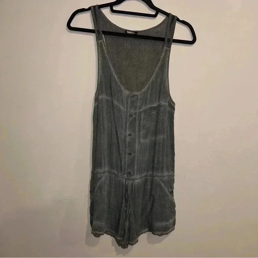 Aritzia - TNA Romper